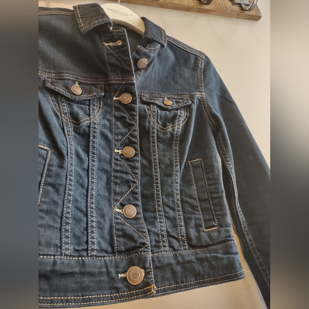 American Eagle Outfitters Jean Jacket In Dark Blue Size XS - Picture 6 of 7